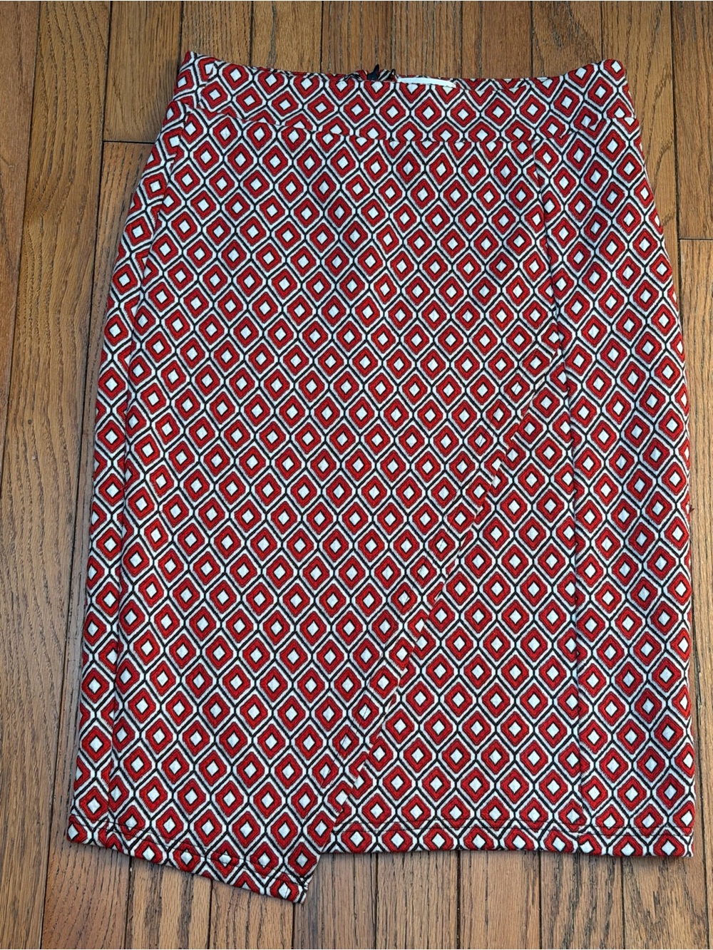 Y2k Anthropologie Red and White Geometric Pencil Skirt